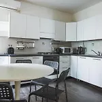Piazza Goldoni Mazzini *free Wifi* * ترييستي