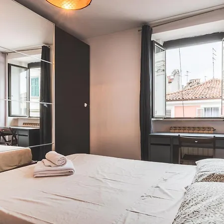 Piazza Goldoni Mazzini *free Wifi* Apartment *