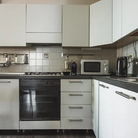 Piazza Goldoni Mazzini *free Wifi* Apartment