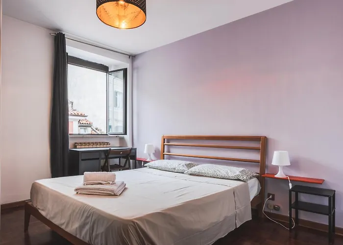 Piazza Goldoni Mazzini *free Wifi*