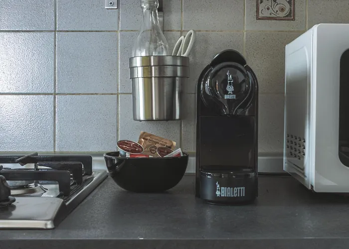 Piazza Goldoni Mazzini *free Wifi* Triëst